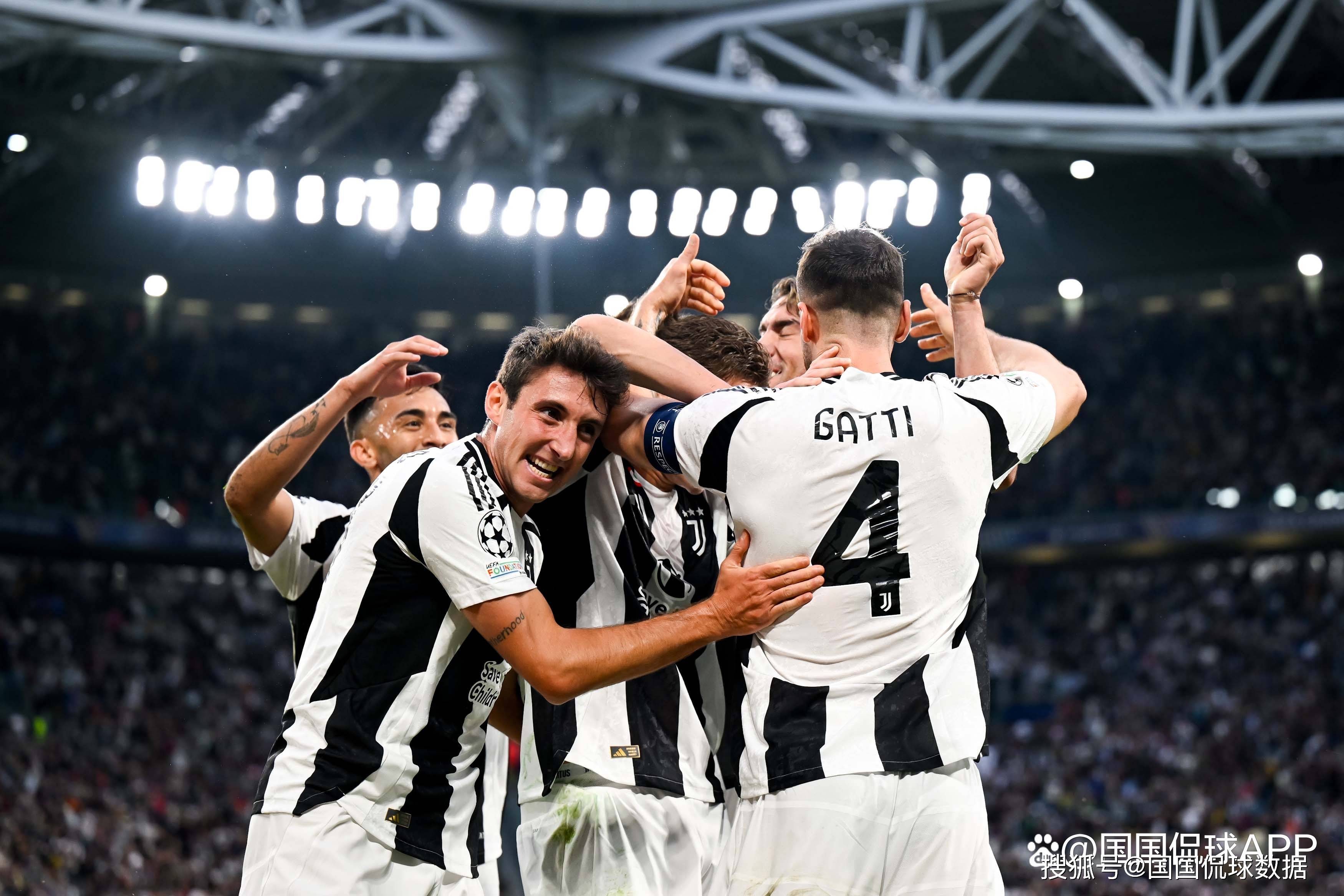 姆希塔良：如果这都是点球，那么禁区内的每一次接触都是点球（姆希塔良：若这也判点，禁区里每次接触都该算点球）